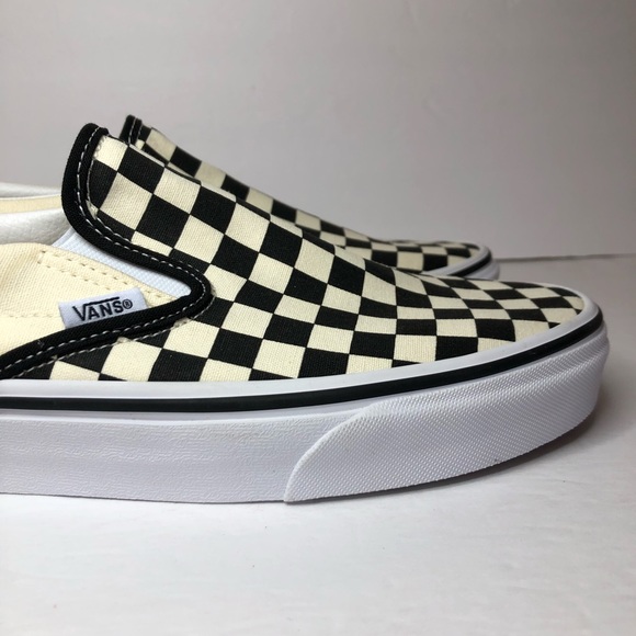 Classic Slip-On Vans - Picture 3 of 8
